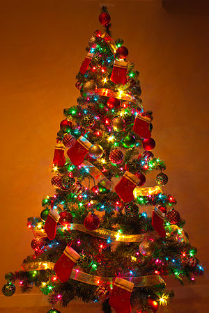 300px-y_christmas_tree_2.jpg